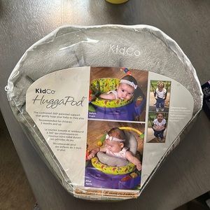 KidCo HuggaPod